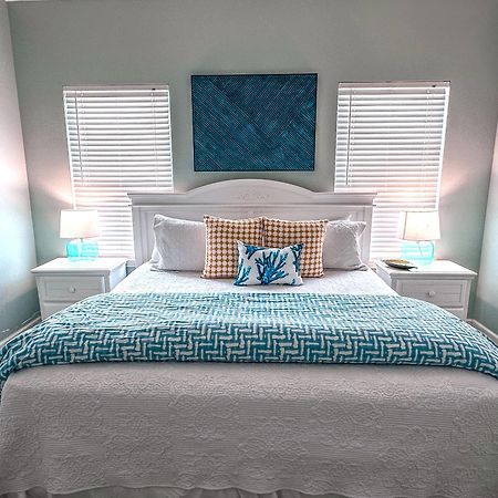 Eye-Catching Property W/ Picturesque Coastal Views غولف شورز المظهر الخارجي الصورة