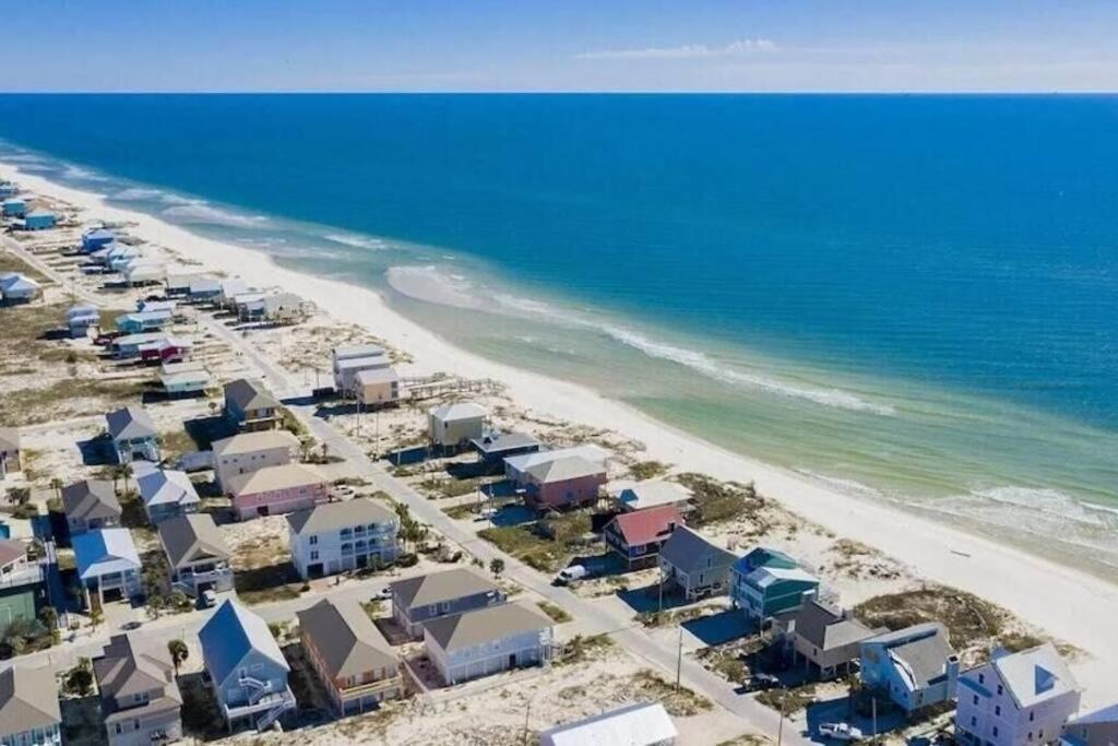 Eye-Catching Property W/ Picturesque Coastal Views غولف شورز المظهر الخارجي الصورة