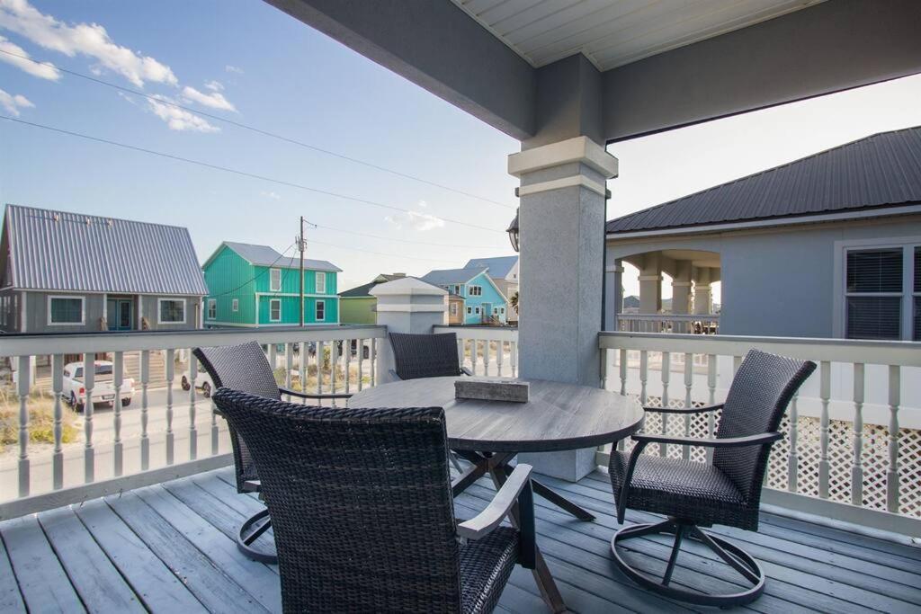 Eye-Catching Property W/ Picturesque Coastal Views غولف شورز المظهر الخارجي الصورة